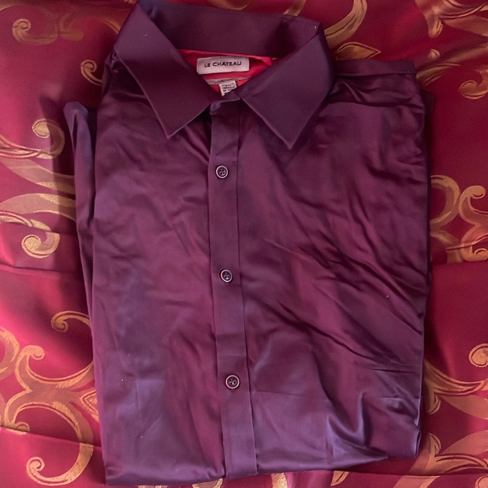 NWT Le Chateau men’s burgundy dress shirt